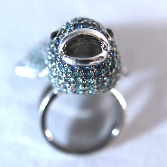 Pave Fish Ring Blue Black AB Stones - Picture 5 of 8